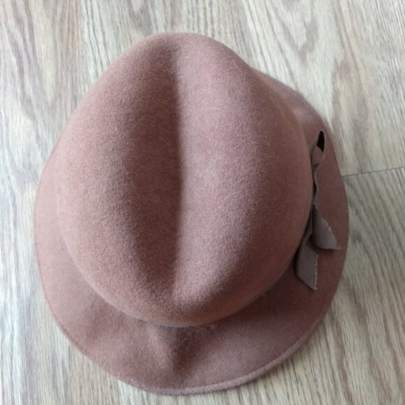 Vintage Brown Wool Felt Hat with Grosgrain Ribbon 21.5" Kates Boutique Canada - Picture 3 of 9